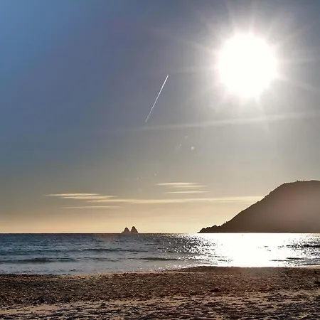 Les Pieds Dans L'eau Avec Climatisation !